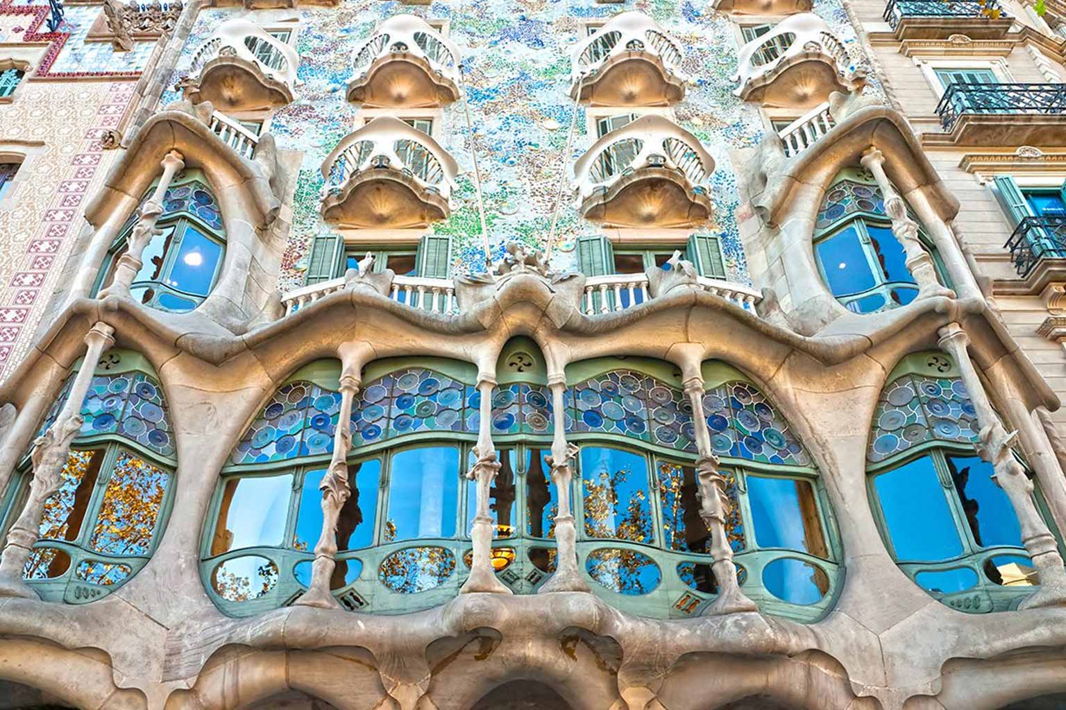Next to Cosmo Apartments Passeig de Gràcia is the famous house of Antonio Gaudi Casa Batlló