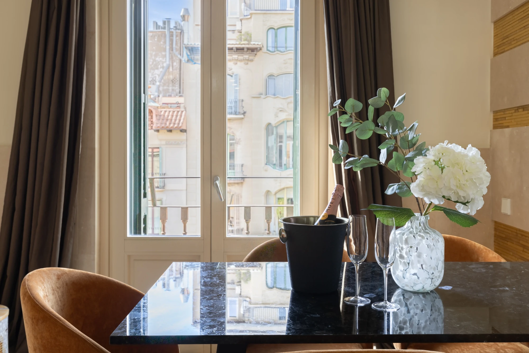 Cosmo Rambla Catalunya Personal Private Premium